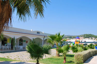 vista prospettica del servizio ristorante all'interno del Villaggio